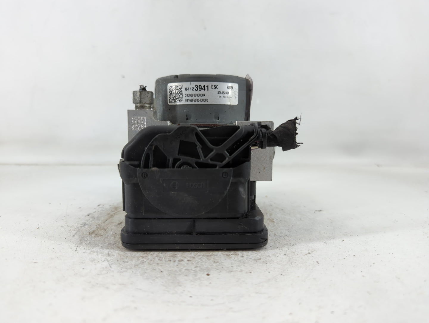 2017 Cadillac Xts ABS Pump Control Module Replacement P/N:84123941 Fits OEM Used Auto Parts - Oemusedautoparts1.com