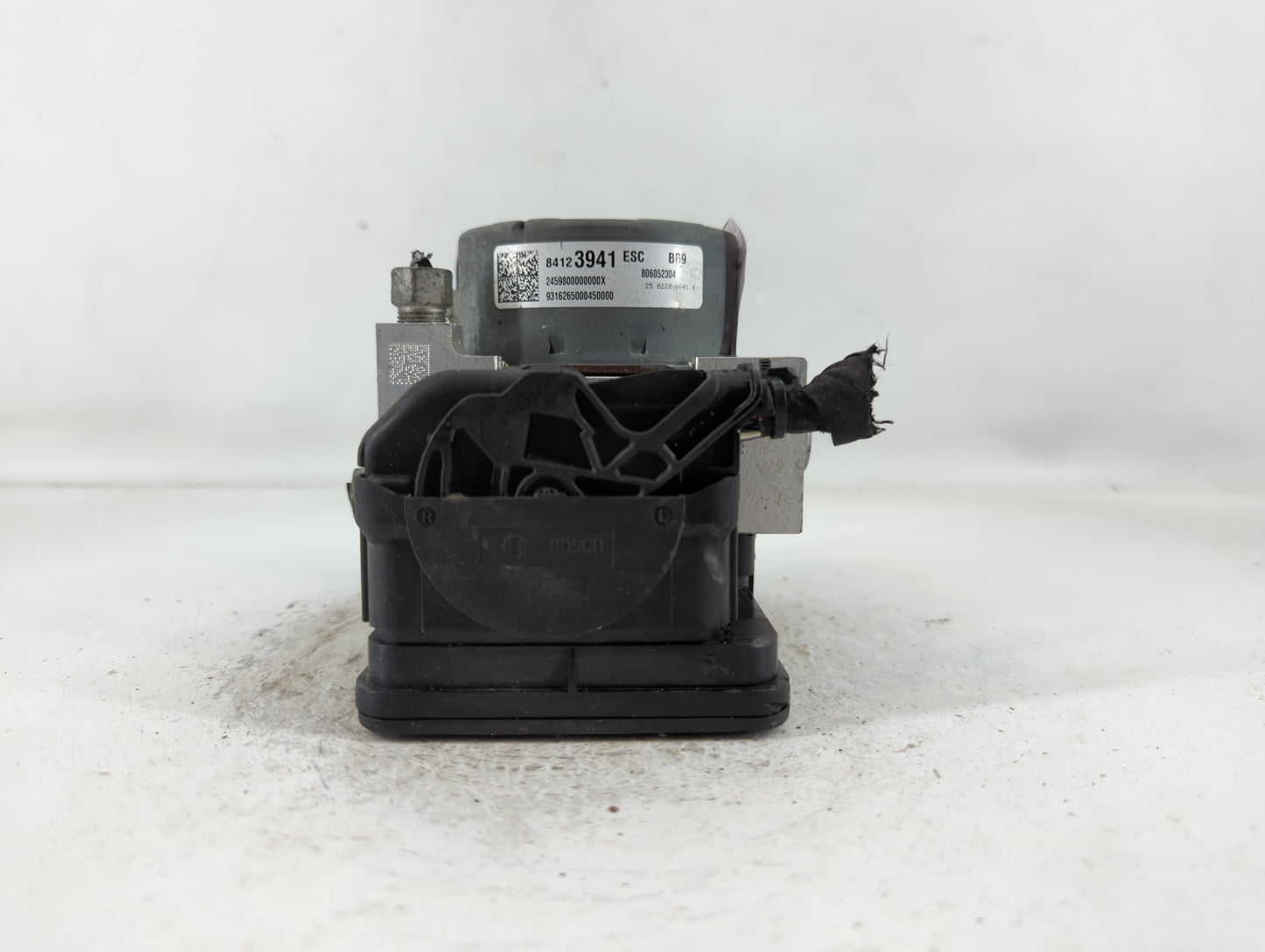 2017 Cadillac Xts ABS Pump Control Module Replacement P/N:84123941 Fits OEM Used Auto Parts - Oemusedautoparts1.com
