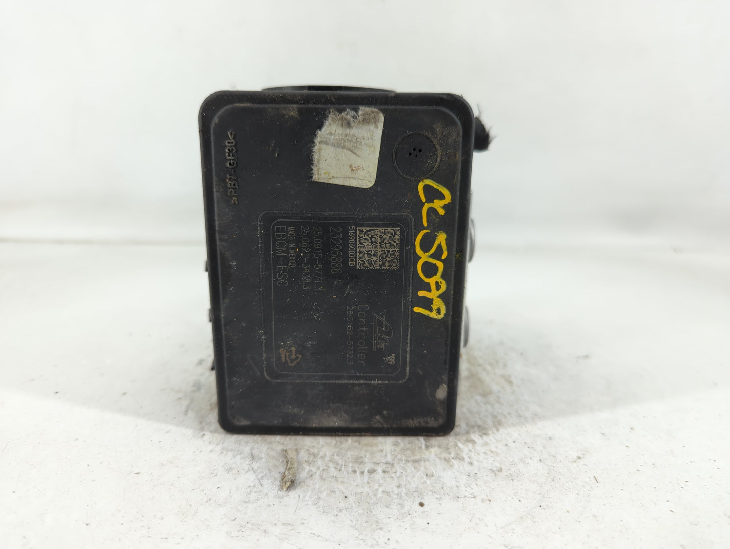 2017 Cadillac Xts ABS Pump Control Module Replacement P/N:84123941 Fits OEM Used Auto Parts - Oemusedautoparts1.com