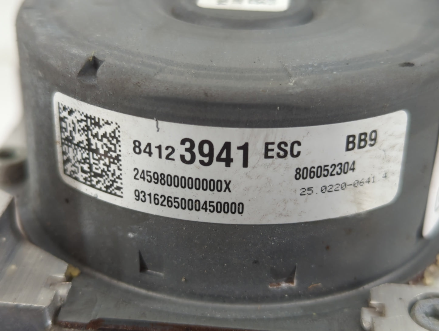 2017 Cadillac Xts ABS Pump Control Module Replacement P/N:84123941 Fits OEM Used Auto Parts - Oemusedautoparts1.com