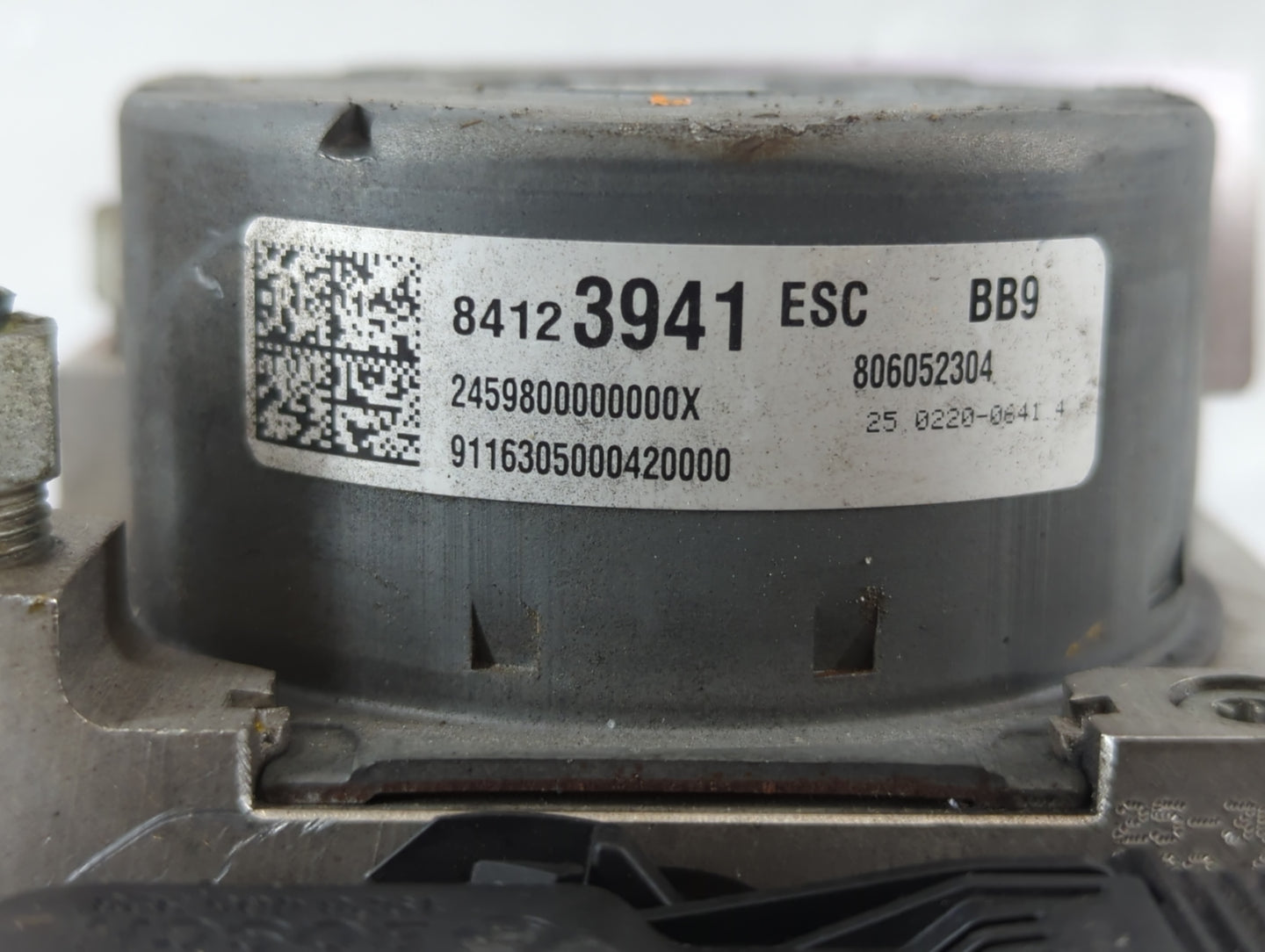 2017 Cadillac Xts ABS Pump Control Module Replacement P/N:84123941 Fits OEM Used Auto Parts - Oemusedautoparts1.com