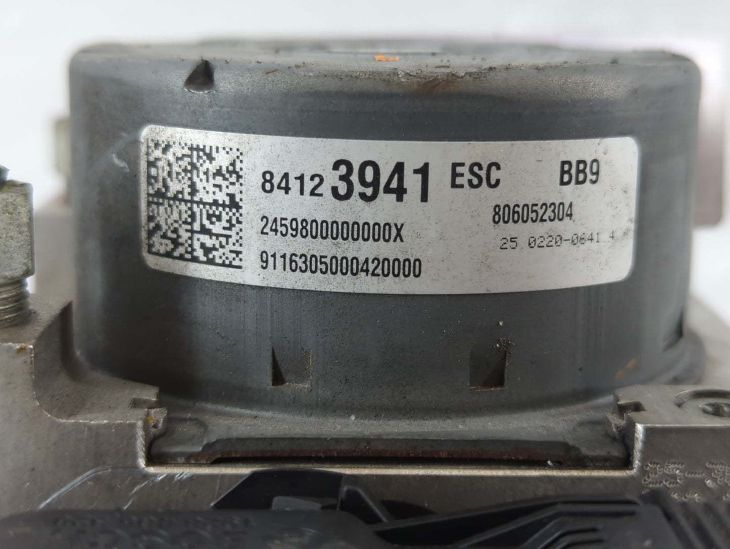 2017 Cadillac Xts ABS Pump Control Module Replacement P/N:84123941 Fits OEM Used Auto Parts - Oemusedautoparts1.com