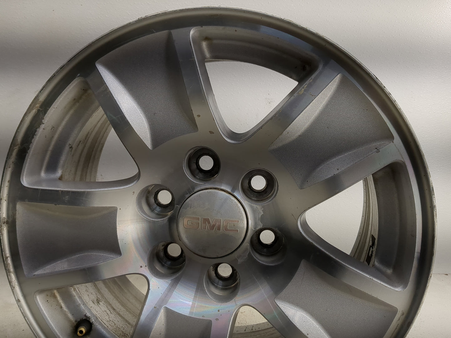 Chevrolet 1500 Oem Wheel Rim 1318392 - Oemusedautoparts1.com