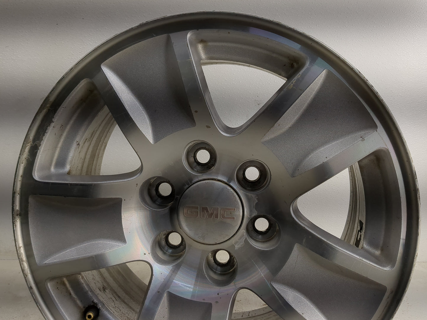 Chevrolet 1500 Oem Wheel Rim 1318392 - Oemusedautoparts1.com