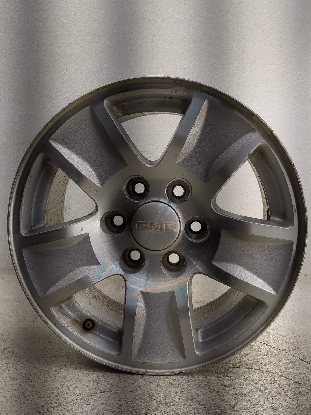 Chevrolet 1500 Oem Wheel Rim 1318393 - Oemusedautoparts1.com