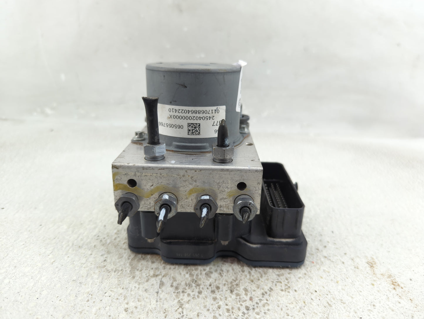 2017 Chevrolet Bolt Ev ABS Pump Control Module Replacement P/N:065055766 Fits OEM Used Auto Parts - Oemusedautoparts1.com