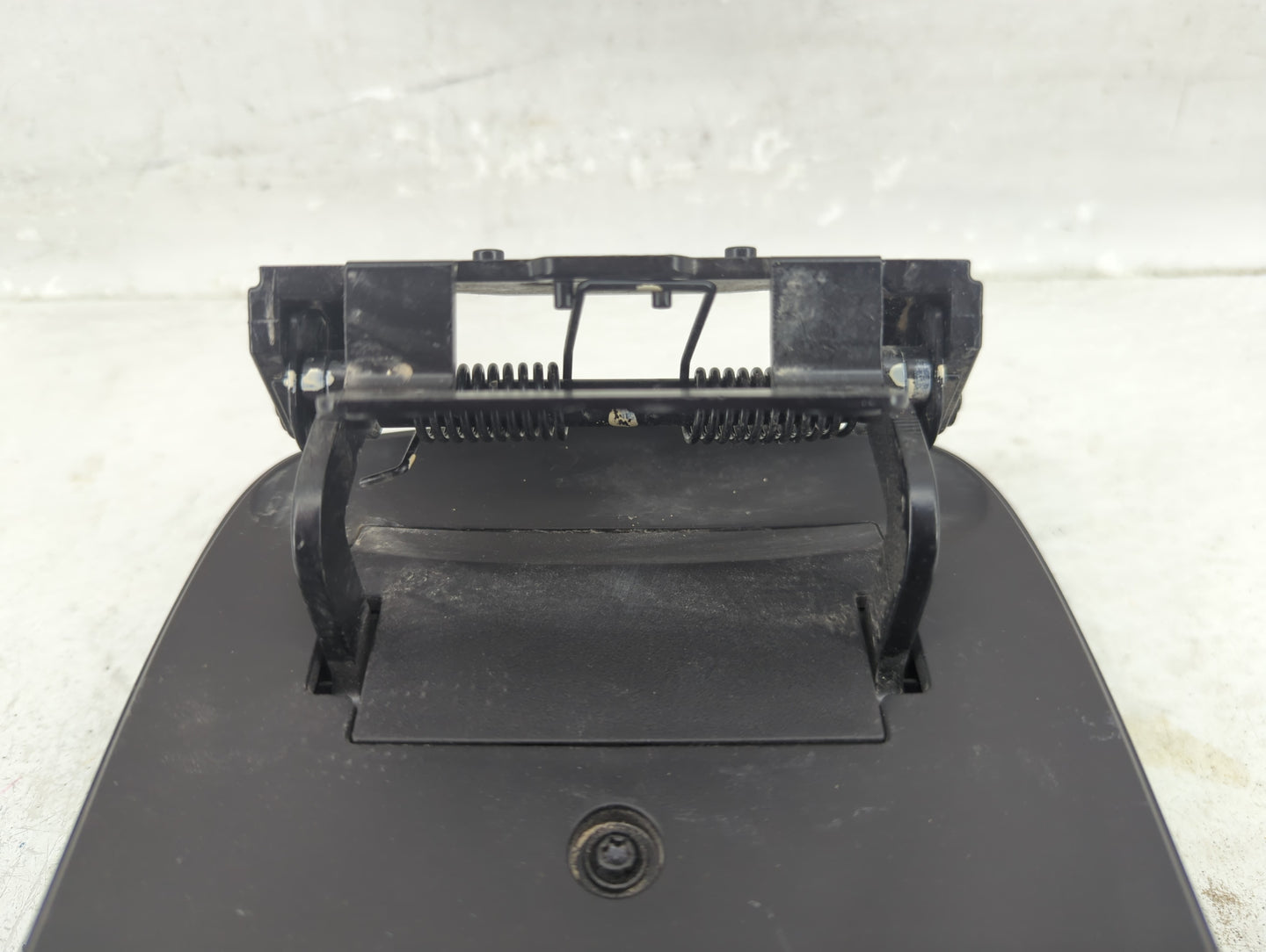 2017 Chevrolet Bolt Ev Center Console Armrest Cover Lid Fits OEM Used Auto Parts - Oemusedautoparts1.com