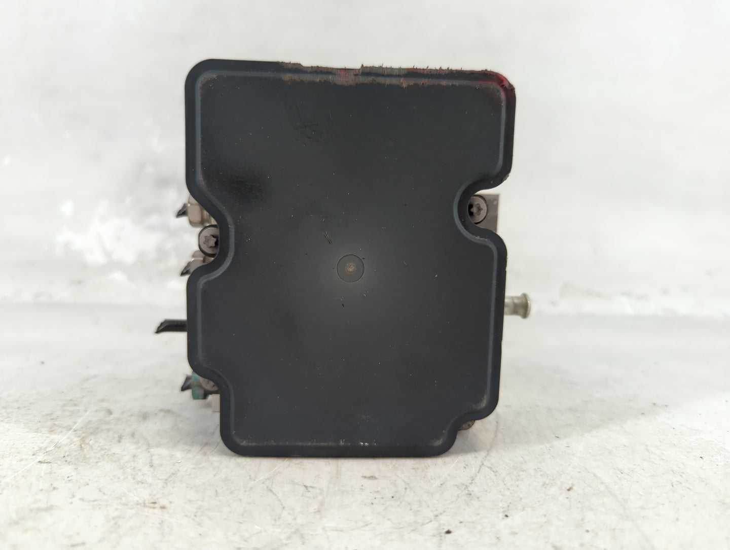 2017 Chevrolet Camaro ABS Pump Control Module Replacement P/N:84089247 Fits OEM Used Auto Parts - Oemusedautoparts1.com
