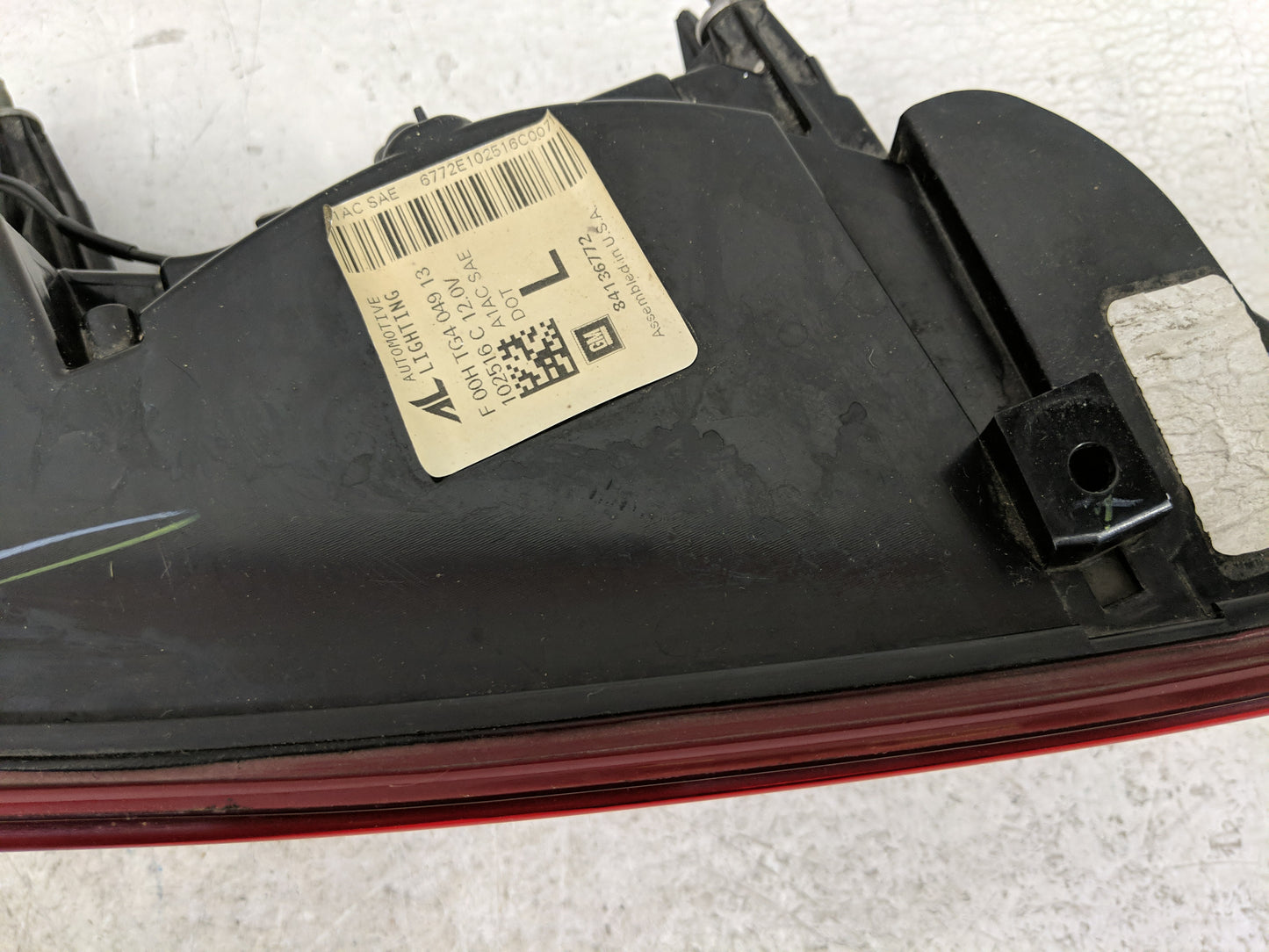 2016-2018 Chevrolet Camaro Tail Light Assembly Driver Left OEM P/N:F00HTG404913 Fits Fits 2016 2017 2018 OEM Used Auto Parts