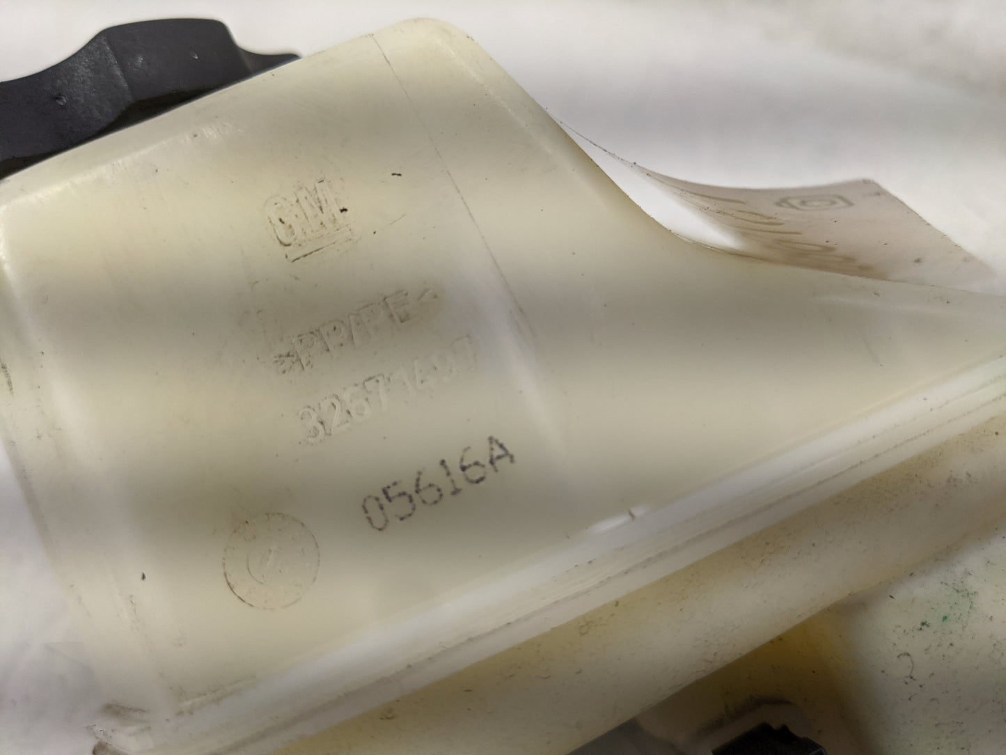 2016-2020 Chevrolet Camaro Brake Master Cylinder - Oemusedautoparts1.com