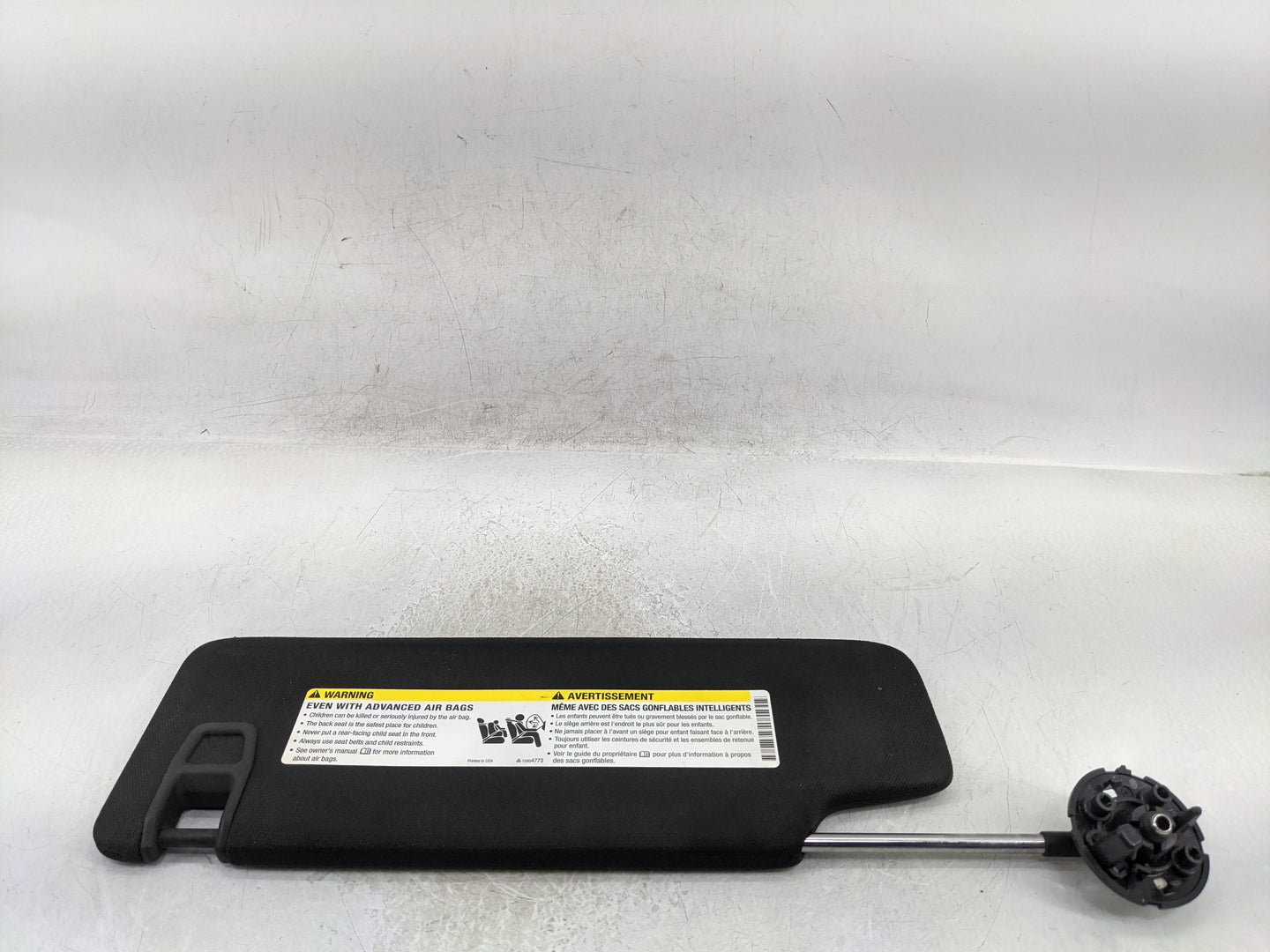 2021 Chevrolet Camaro Sun Visor Shade Replacement Passenger Right Mirror Fits OEM Used Auto Parts - Oemusedautoparts1.com