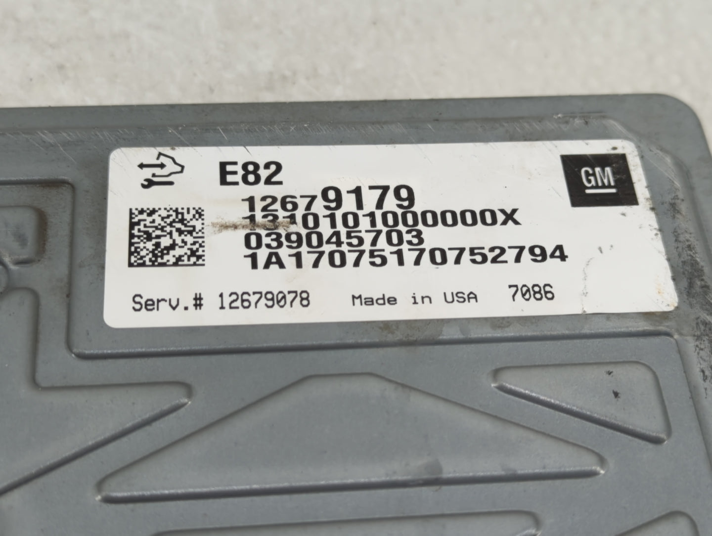 2017 Chevrolet Camaro PCM Engine Control Computer ECU ECM PCU OEM P/N:12679179 Fits Fits 2018 2019 2020 OEM Used Auto Parts 