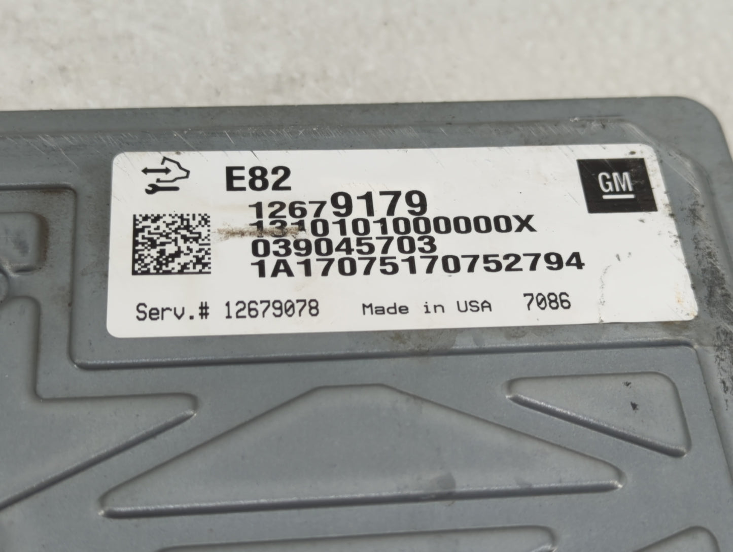 2017 Chevrolet Camaro PCM Engine Control Computer ECU ECM PCU OEM P/N:12679179 Fits Fits 2018 2019 2020 OEM Used Auto Parts 