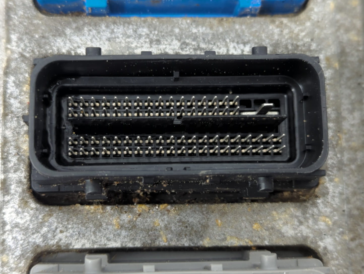 2017 Chevrolet Camaro PCM Engine Control Computer ECU ECM PCU OEM P/N:12679179 Fits Fits 2018 2019 2020 OEM Used Auto Parts 