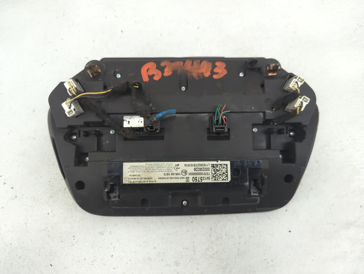 2017-2021 Chevrolet Camaro Radio AM FM Cd Player Receiver Replacement P/N:84135750 7370100000000X Fits OEM Used Auto Parts -