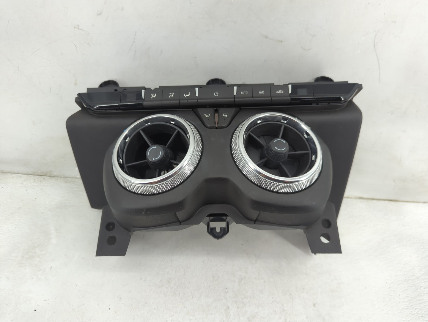 2017 Chevrolet Camaro Climate Control Module Temperature AC/Heater Replacement P/N:84078979 QFGM617A, MSIP-REM-N25-QFGM617A 