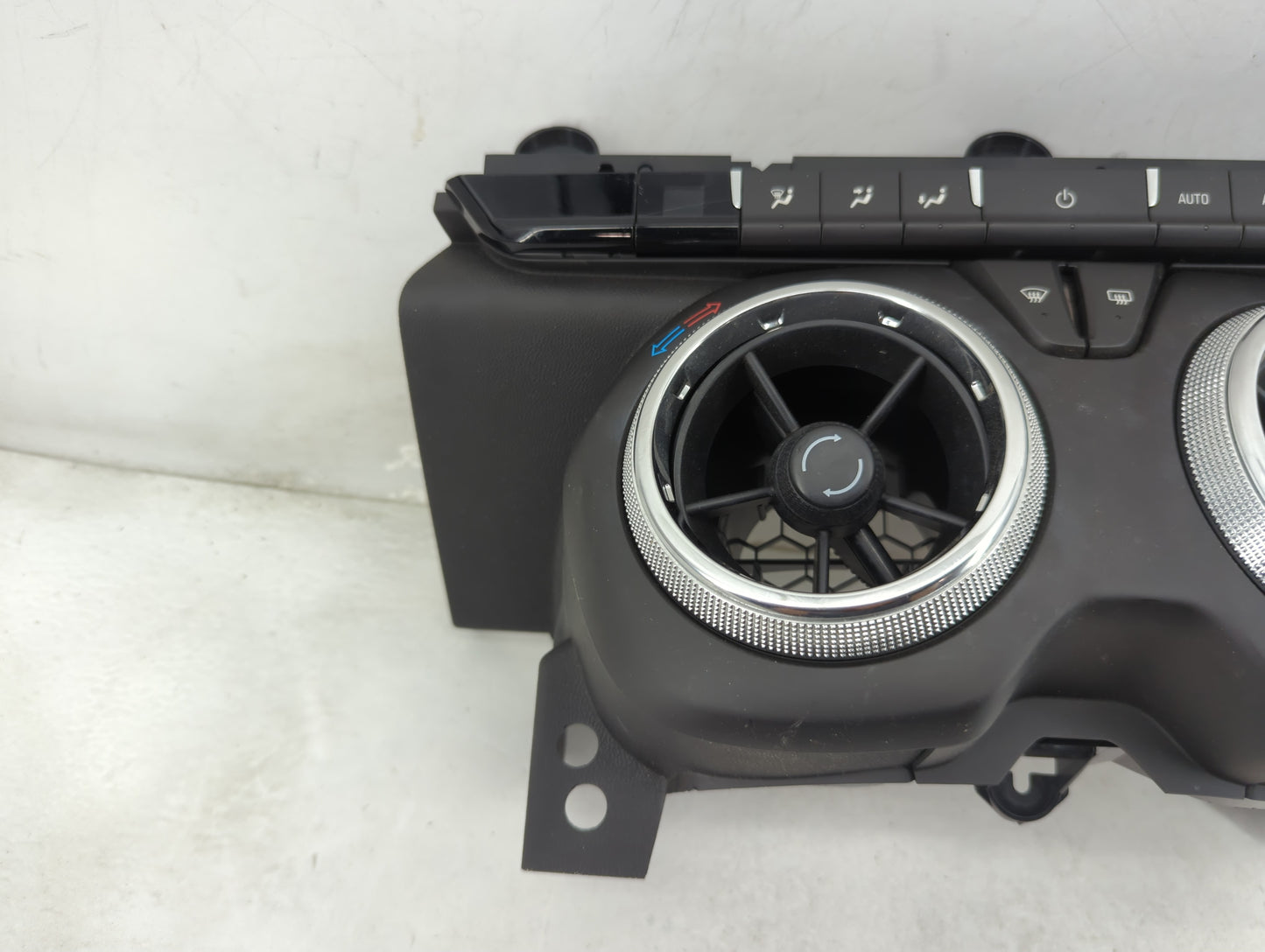 2017 Chevrolet Camaro Climate Control Module Temperature AC/Heater Replacement P/N:84078979 QFGM617A, MSIP-REM-N25-QFGM617A 