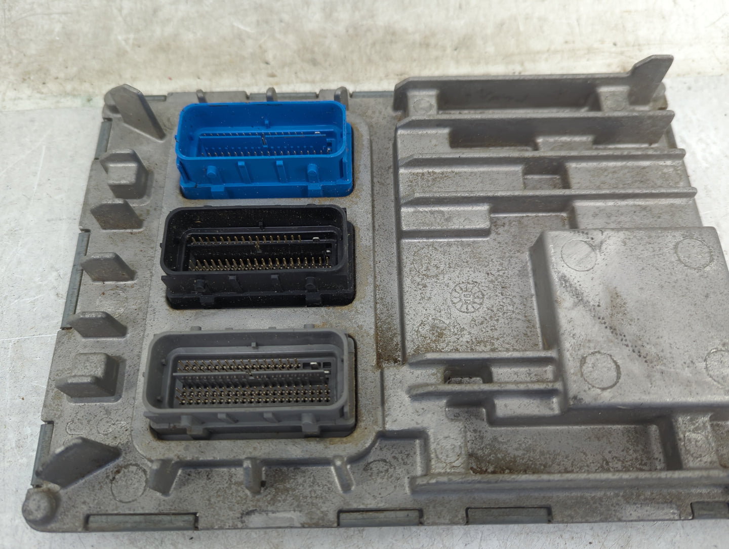 2016-2021 Chevrolet Camaro PCM Engine Control Computer ECU ECM PCU OEM P/N:12679179 12679078 Fits OEM Used Auto Parts - Oemu