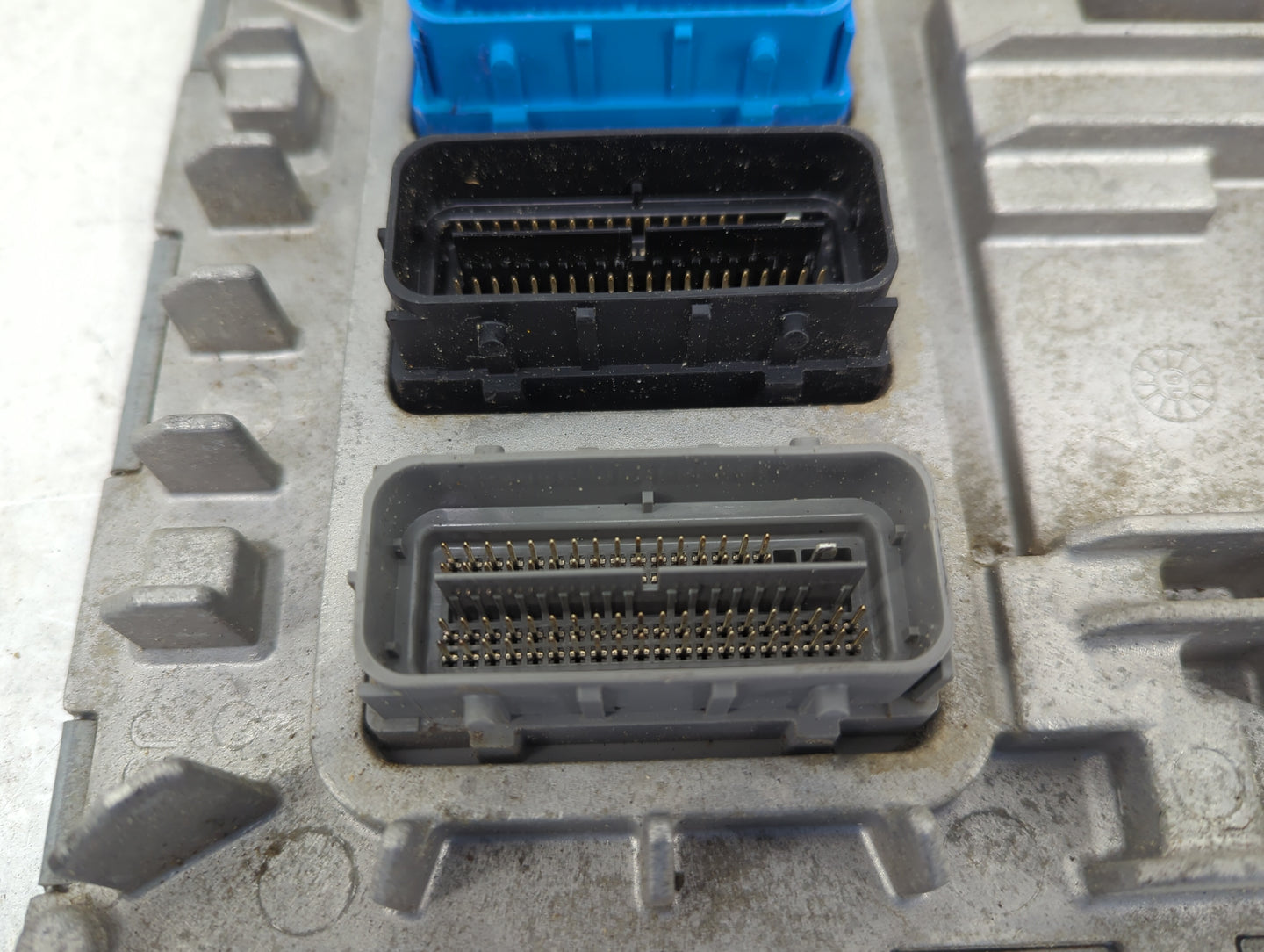 2016-2021 Chevrolet Camaro PCM Engine Control Computer ECU ECM PCU OEM P/N:12679179 12679078 Fits OEM Used Auto Parts - Oemu