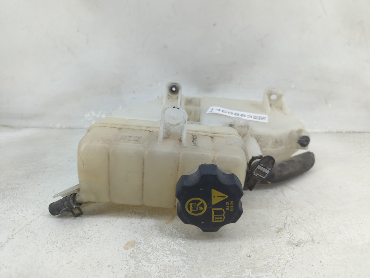 2016 Chevrolet Camaro Radiator Coolant Overflow Expansion Tank Bottle 1465883 - Oemusedautoparts1.com