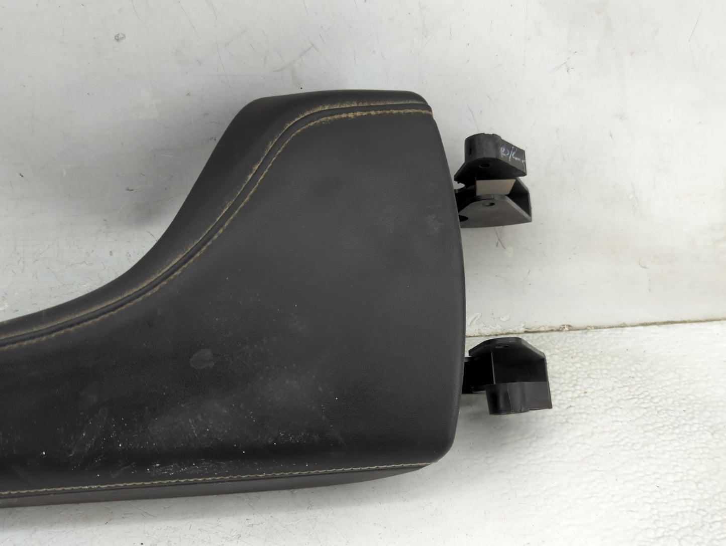 2017 Chevrolet Camaro Center Console Armrest Cover Lid Fits OEM Used Auto Parts - Oemusedautoparts1.com