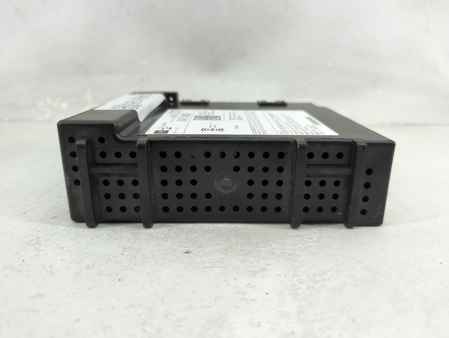 2017-2021 Chevrolet Camaro Radio AM FM Cd Player Receiver Replacement P/N:84102321 Fits Fits 2017 2018 2019 2020 2021 OEM Us