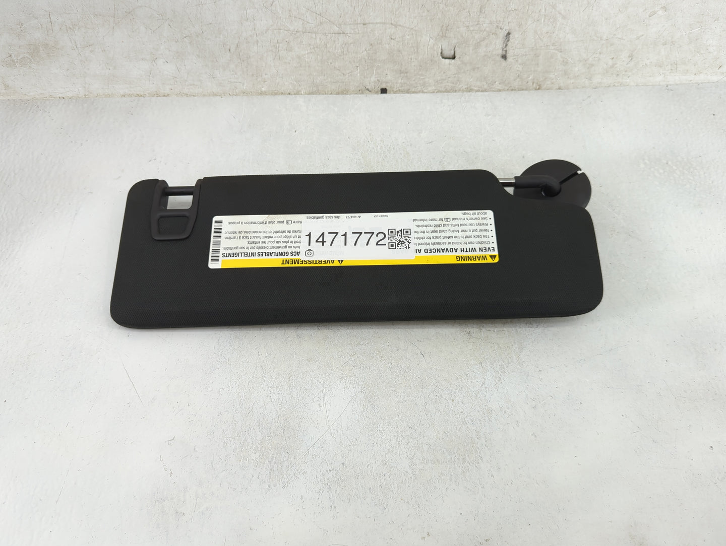 2021 Chevrolet Camaro Sun Visor Shade Replacement Driver Left Mirror Fits OEM Used Auto Parts - Oemusedautoparts1.com