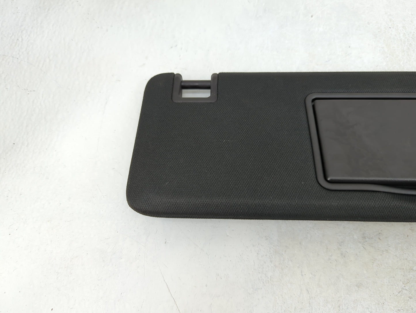 2021 Chevrolet Camaro Sun Visor Shade Replacement Passenger Right Mirror Fits OEM Used Auto Parts - Oemusedautoparts1.com