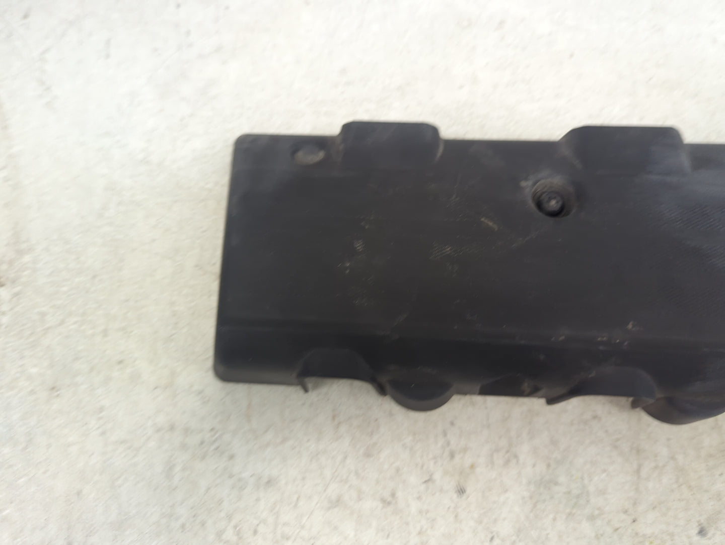 2017 Chevrolet Camaro Engine Cover Black - Oemusedautoparts1.com