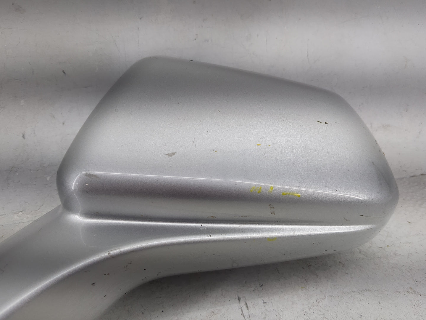 2016-2019 Chevrolet Camaro Driver Side View Mirror - Left Door Mirror OEM Used - Oemusedautoparts1.com