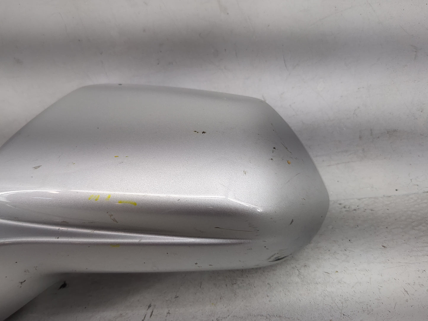 2016-2019 Chevrolet Camaro Driver Side View Mirror - Left Door Mirror OEM Used - Oemusedautoparts1.com