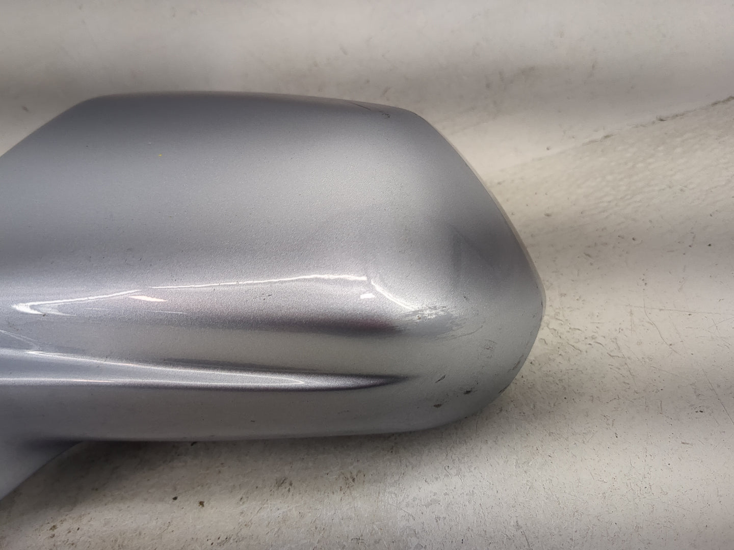 2016-2019 Chevrolet Camaro Driver Side View Mirror - Left Door Mirror OEM Used - Oemusedautoparts1.com
