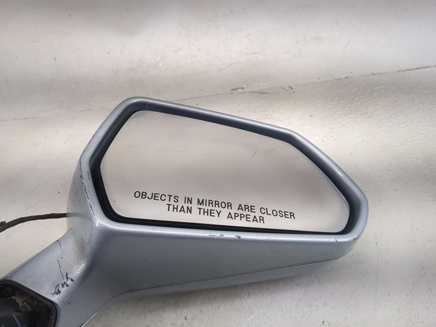 2016-2019 Chevrolet Camaro Passenger Side View Mirror - Right Door Mirror OEM Used - Oemusedautoparts1.com