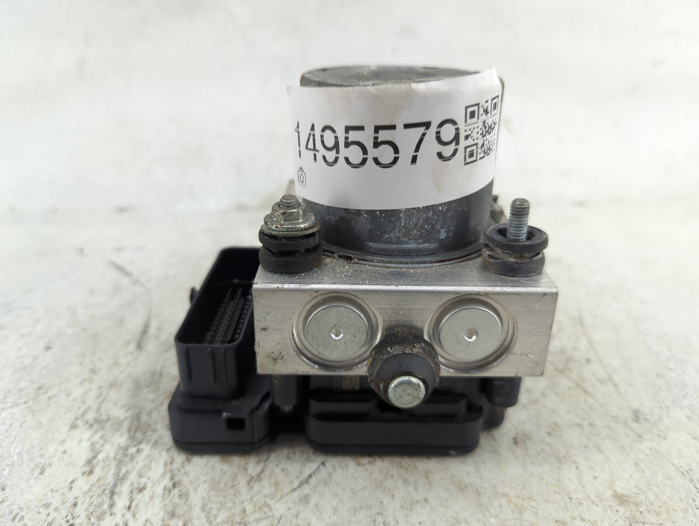 2017 Chevrolet Camaro ABS Pump Control Module Replacement P/N:0265256164 0265956947, 84055765, 84055766 Fits OEM Used Auto P