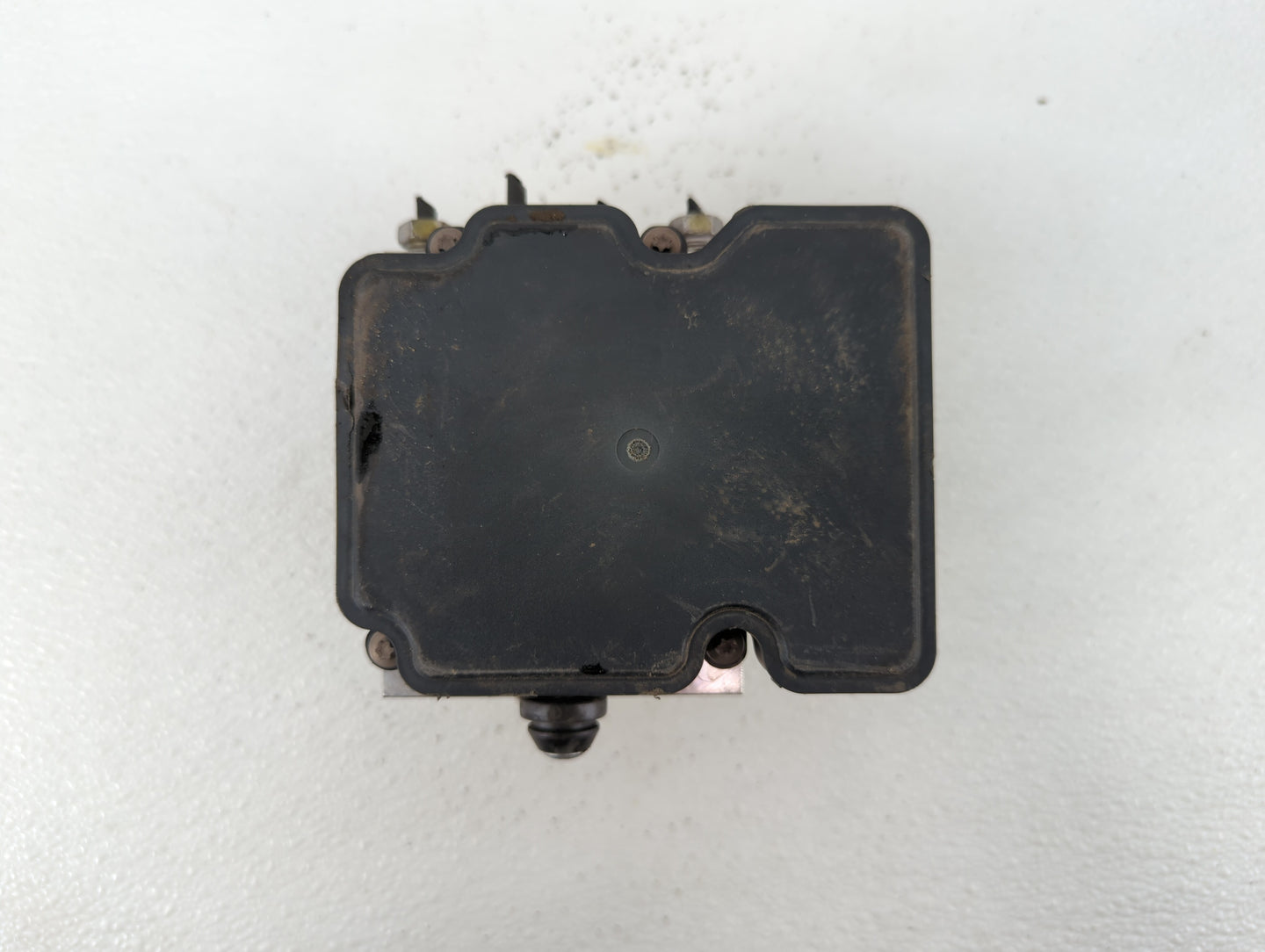 2017 Chevrolet Camaro ABS Pump Control Module Replacement P/N:065055766 Fits OEM Used Auto Parts - Oemusedautoparts1.com
