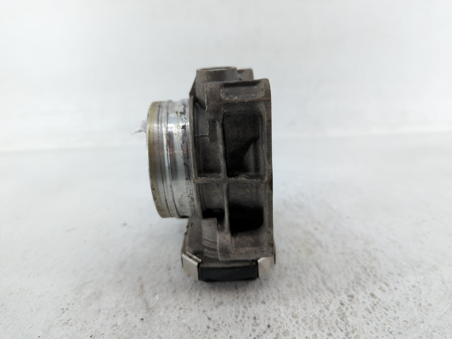 2016-2021 Chevrolet Camaro Throttle Body P/N:12670837AA 12627067DA Fits Fits 2013 2014 2015 2016 2017 2018 2019 2020 2021 OE