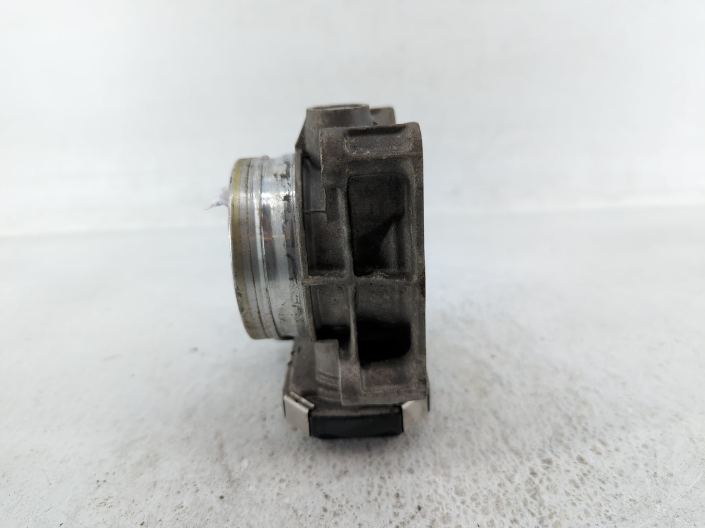 2016-2021 Chevrolet Camaro Throttle Body P/N:12670837AA 12627067DA Fits Fits 2013 2014 2015 2016 2017 2018 2019 2020 2021 OE