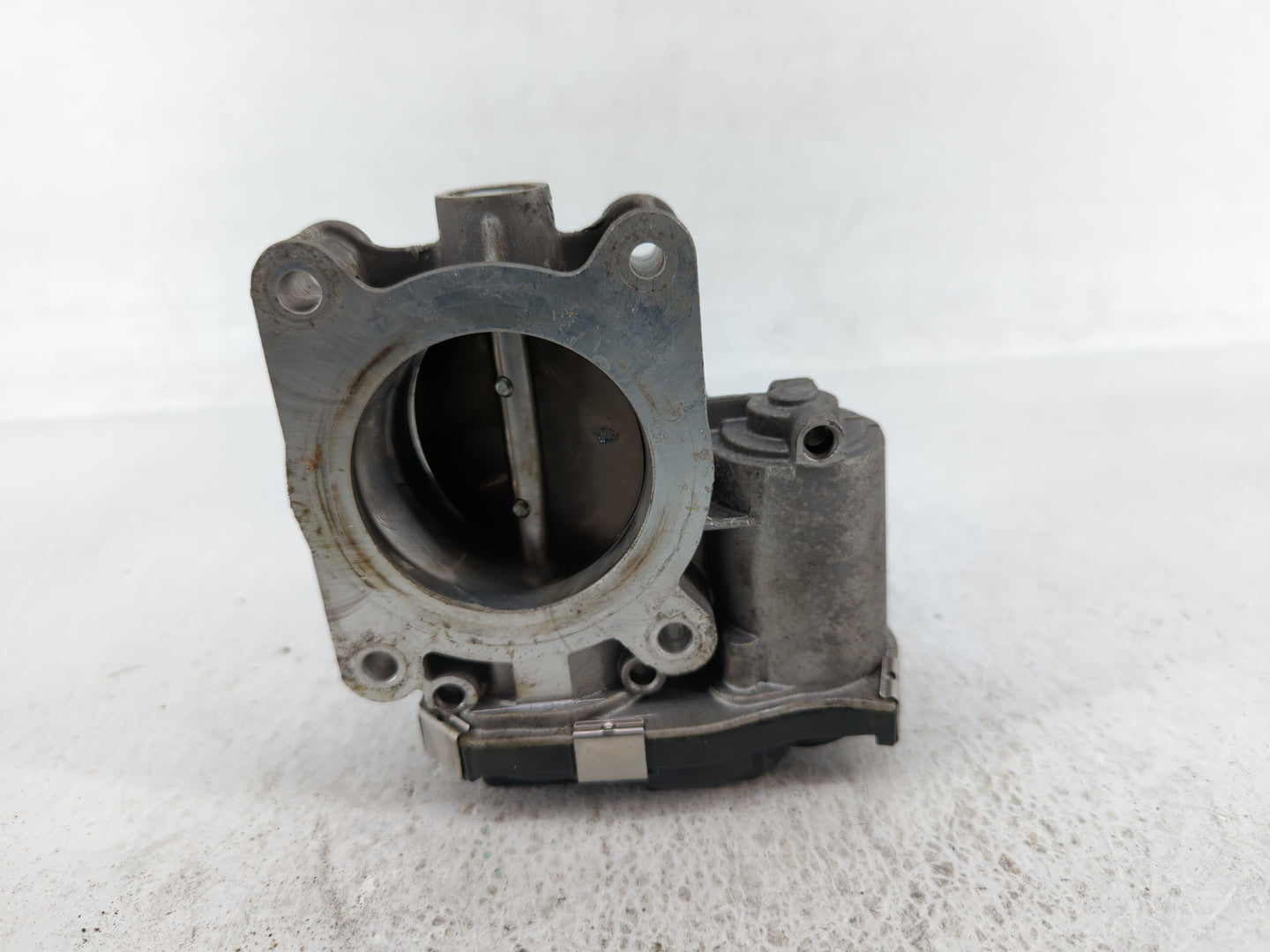 2016-2021 Chevrolet Camaro Throttle Body P/N:12670837AA 12627067DA Fits Fits 2013 2014 2015 2016 2017 2018 2019 2020 2021 OE
