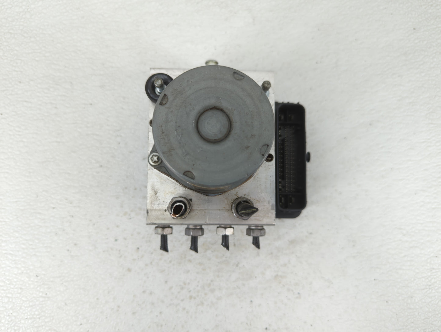 2017 Chevrolet Camaro ABS Pump Control Module Replacement P/N:84244637 84089247 Fits OEM Used Auto Parts - Oemusedautoparts1