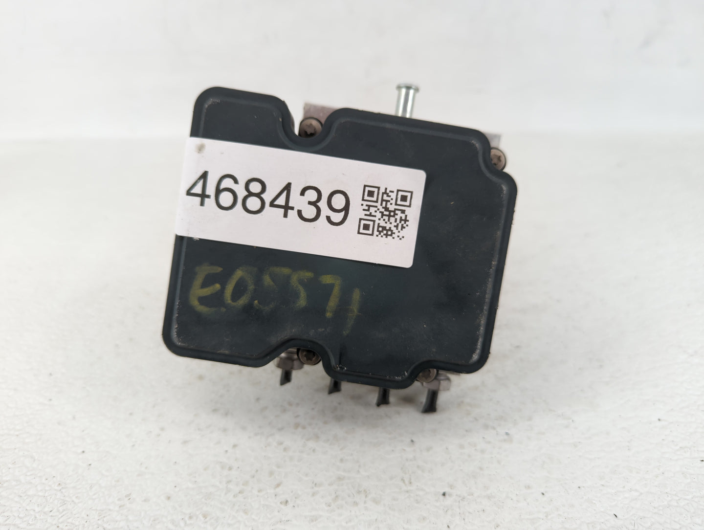 2017 Chevrolet Camaro ABS Pump Control Module Replacement P/N:84244637 84089247 Fits OEM Used Auto Parts - Oemusedautoparts1
