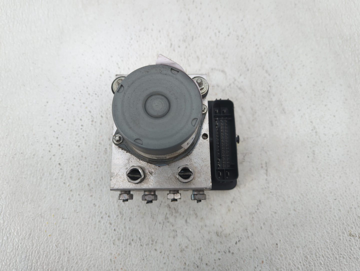 2017 Chevrolet Camaro ABS Pump Control Module Replacement P/N:84089247 84244637 Fits OEM Used Auto Parts - Oemusedautoparts1