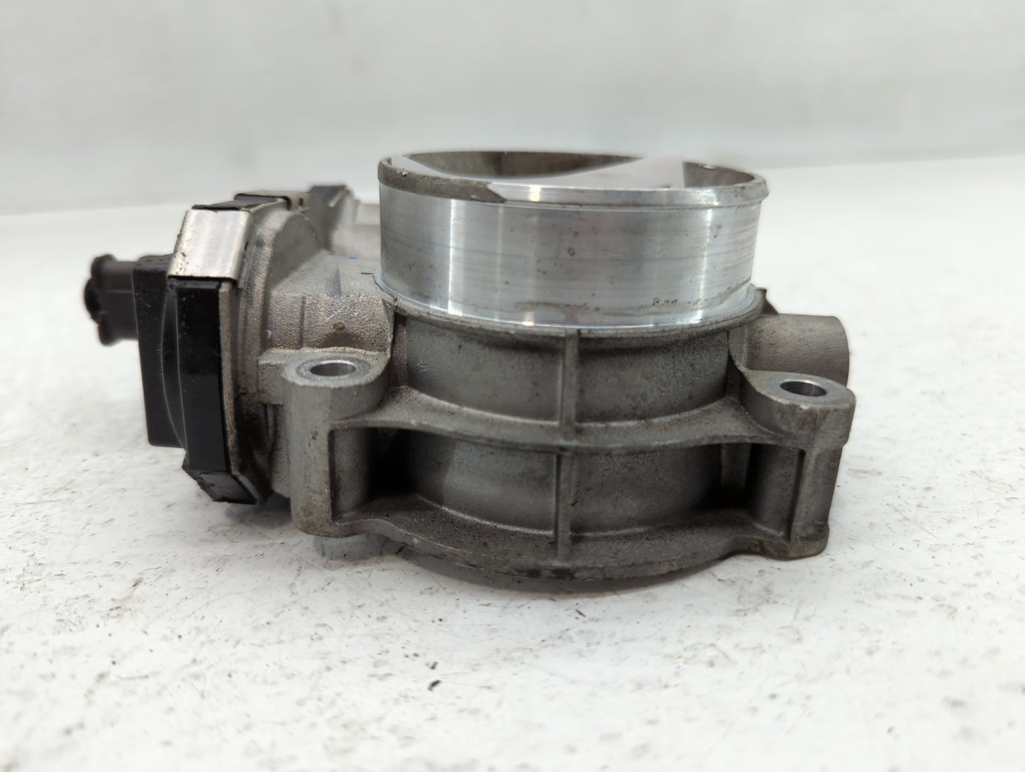2016-2021 Chevrolet Camaro Throttle Body P/N:1267 1014 Fits Fits 2016 2017 2018 2019 2020 2021 2022 OEM Used Auto Parts - Oe