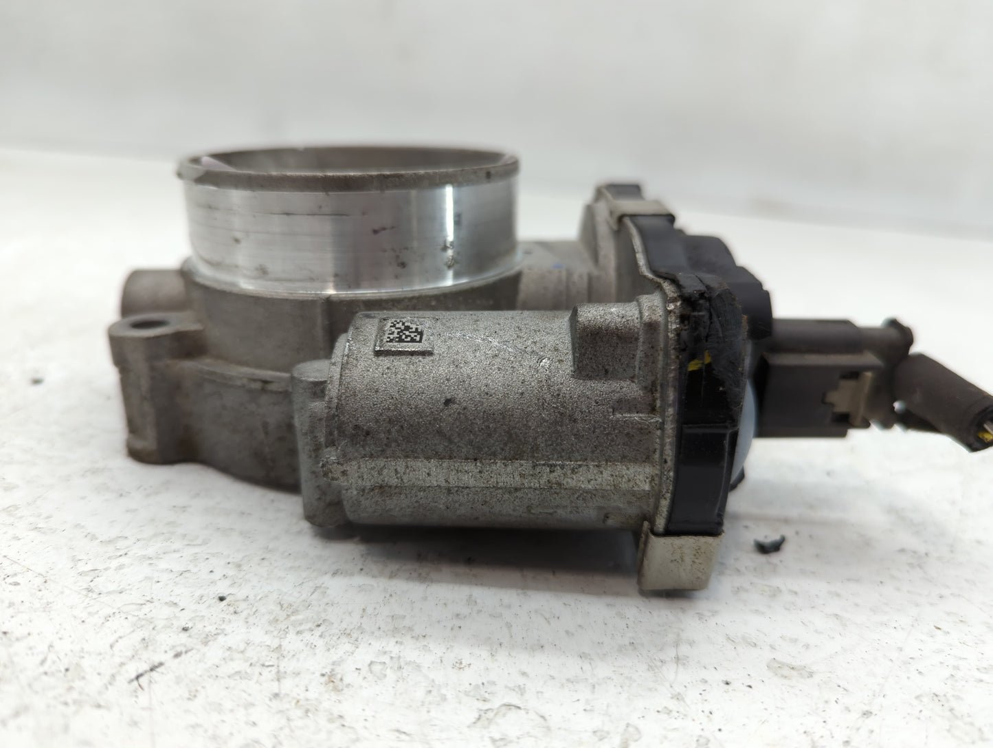 2016-2021 Chevrolet Camaro Throttle Body P/N:1267 1014 Fits Fits 2016 2017 2018 2019 2020 2021 2022 OEM Used Auto Parts - Oe