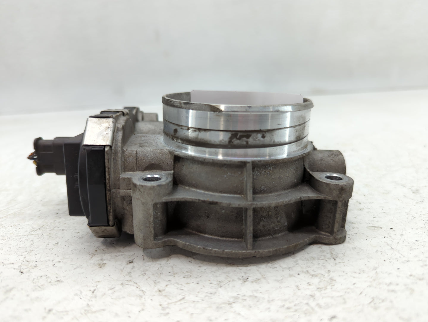 2016-2021 Chevrolet Camaro Throttle Body P/N:1267 1014 Fits Fits 2016 2017 2018 2019 2020 2021 2022 OEM Used Auto Parts - Oe