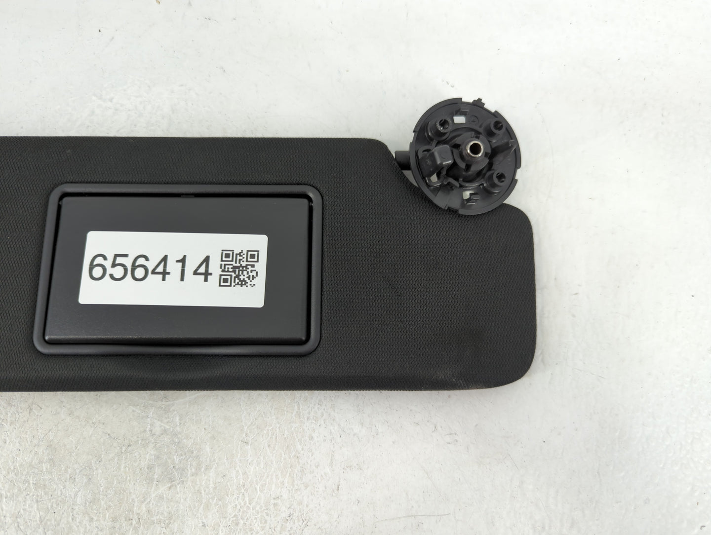 2021 Chevrolet Camaro Sun Visor Shade Replacement Passenger Right Mirror Fits OEM Used Auto Parts - Oemusedautoparts1.com