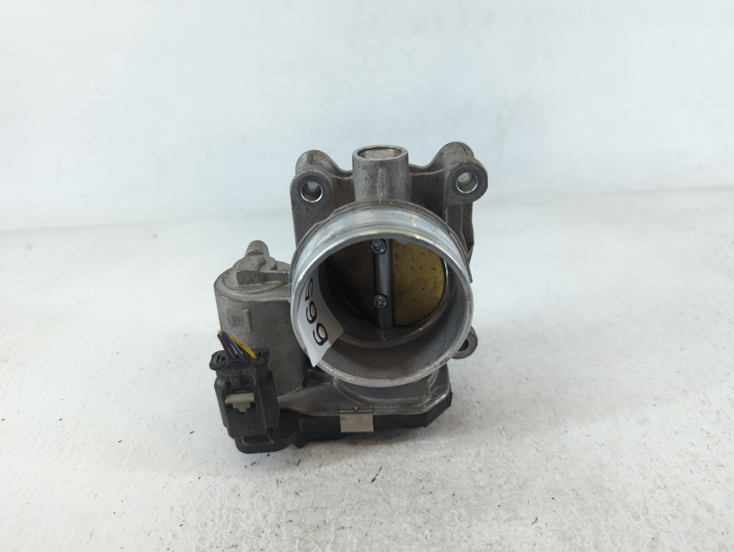 2016-2021 Chevrolet Camaro Throttle Body P/N:12670837AA Fits Fits 2013 2014 2015 2016 2017 2018 2019 2020 2021 OEM Used Auto