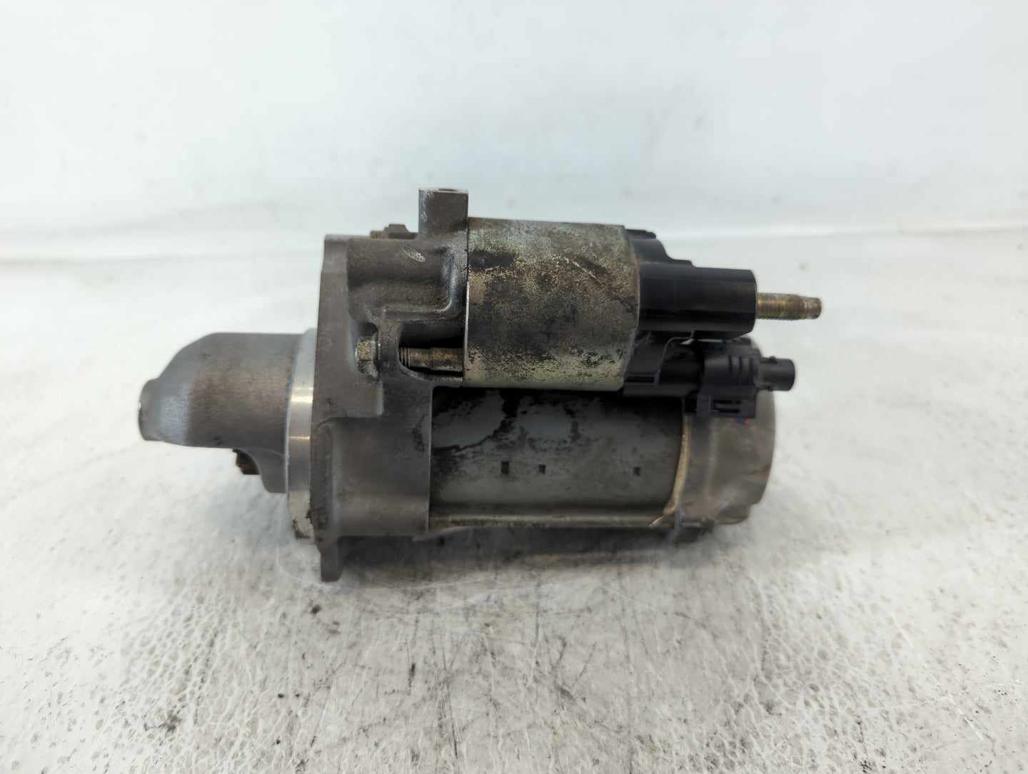 2016-2021 Chevrolet Camaro Car Starter Motor Solenoid OEM P/N:12667974 438000-2920 Fits Fits 2016 2017 2018 2019 2020 2021 2
