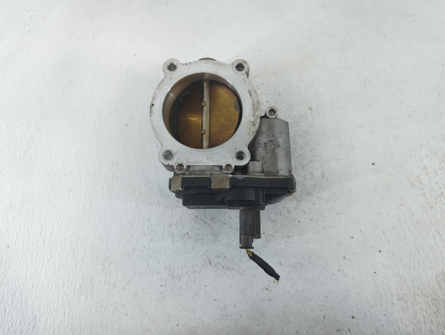 2016-2021 Chevrolet Camaro Throttle Body P/N:12671014 Fits Fits 2016 2017 2018 2019 2020 2021 2022 OEM Used Auto Parts - Oem