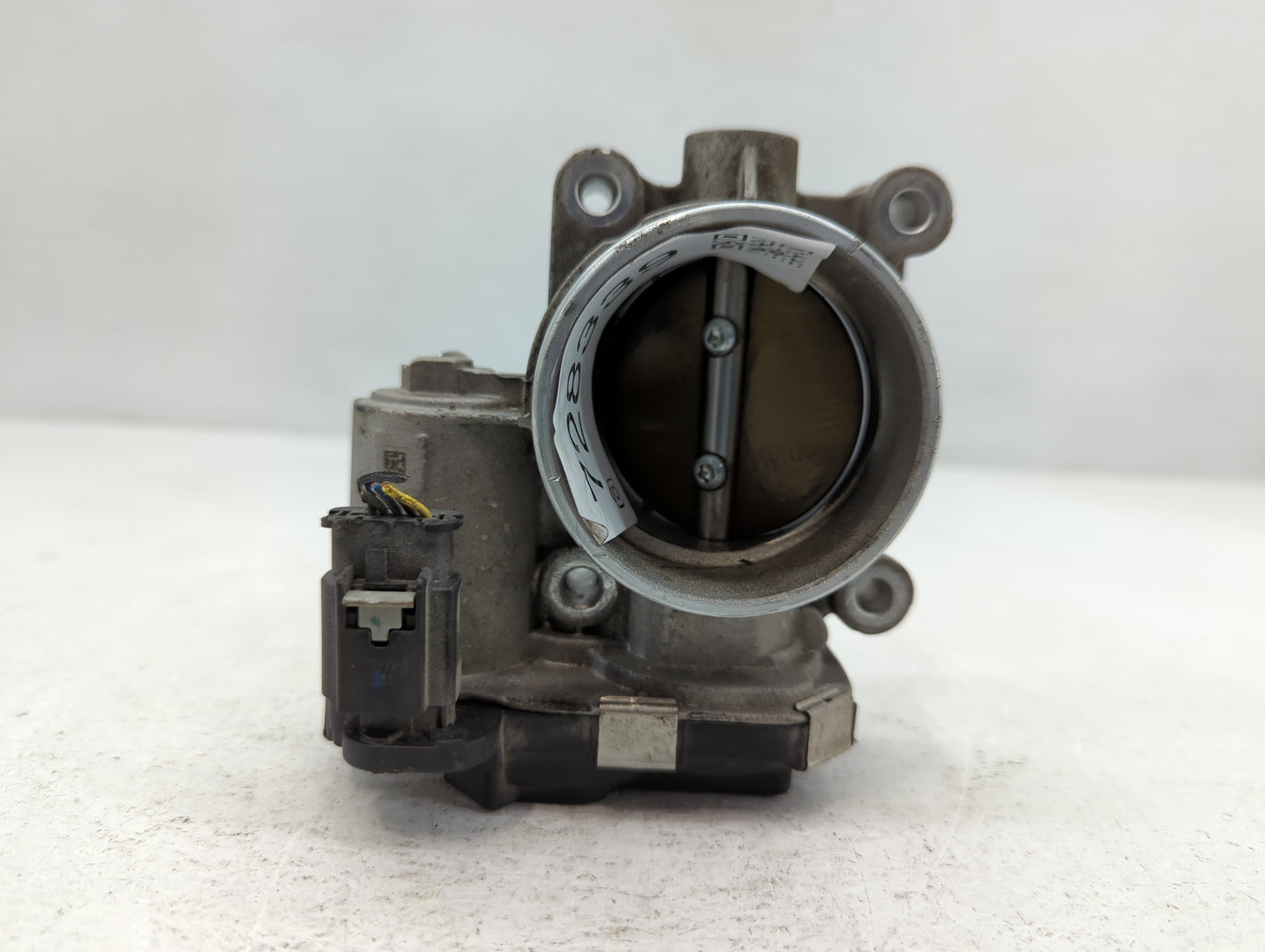 2016-2021 Chevrolet Camaro Throttle Body P/N:12670837AA Fits Fits 2013 2014 2015 2016 2017 2018 2019 2020 2021 OEM Used Auto