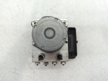 2017 Chevrolet Camaro ABS Pump Control Module Replacement P/N:065055766 245040200 Fits OEM Used Auto Parts